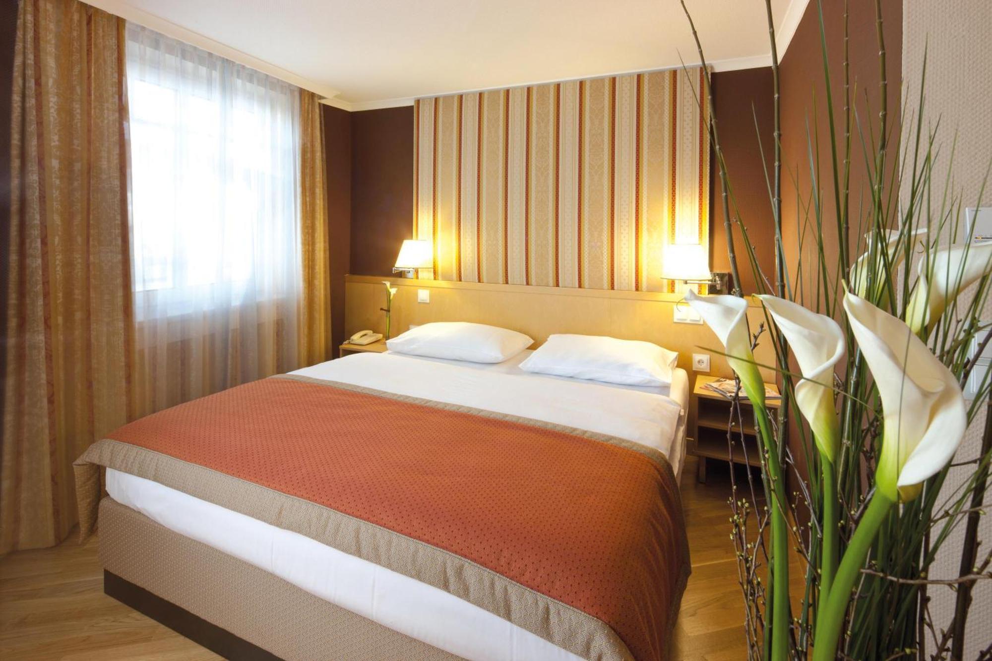 Austria Trend Ananas 4* Wien